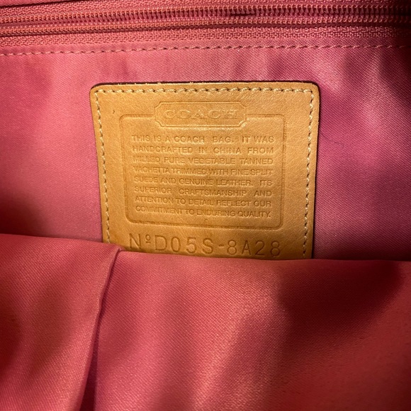 Vtg Coach Vachetta Tan Leather Crystal Studded Hobo D05S-8A28. 12” x 5”. - Picture 2 of 5